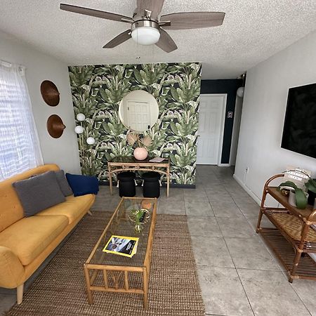 Miami'S Cozy Tropical Getaway Villa ภายนอก รูปภาพ