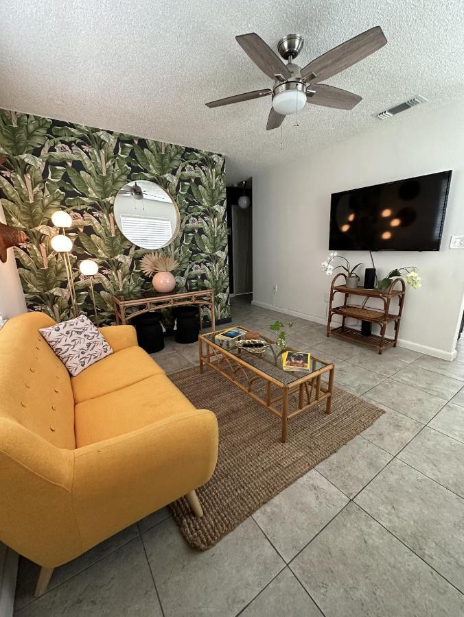Miami'S Cozy Tropical Getaway Villa ภายนอก รูปภาพ