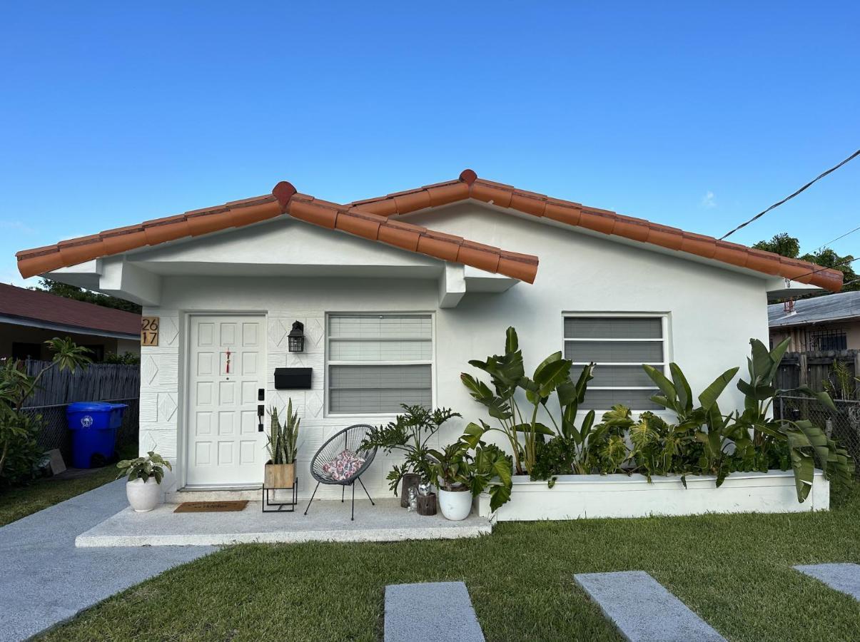 Miami'S Cozy Tropical Getaway Villa ภายนอก รูปภาพ